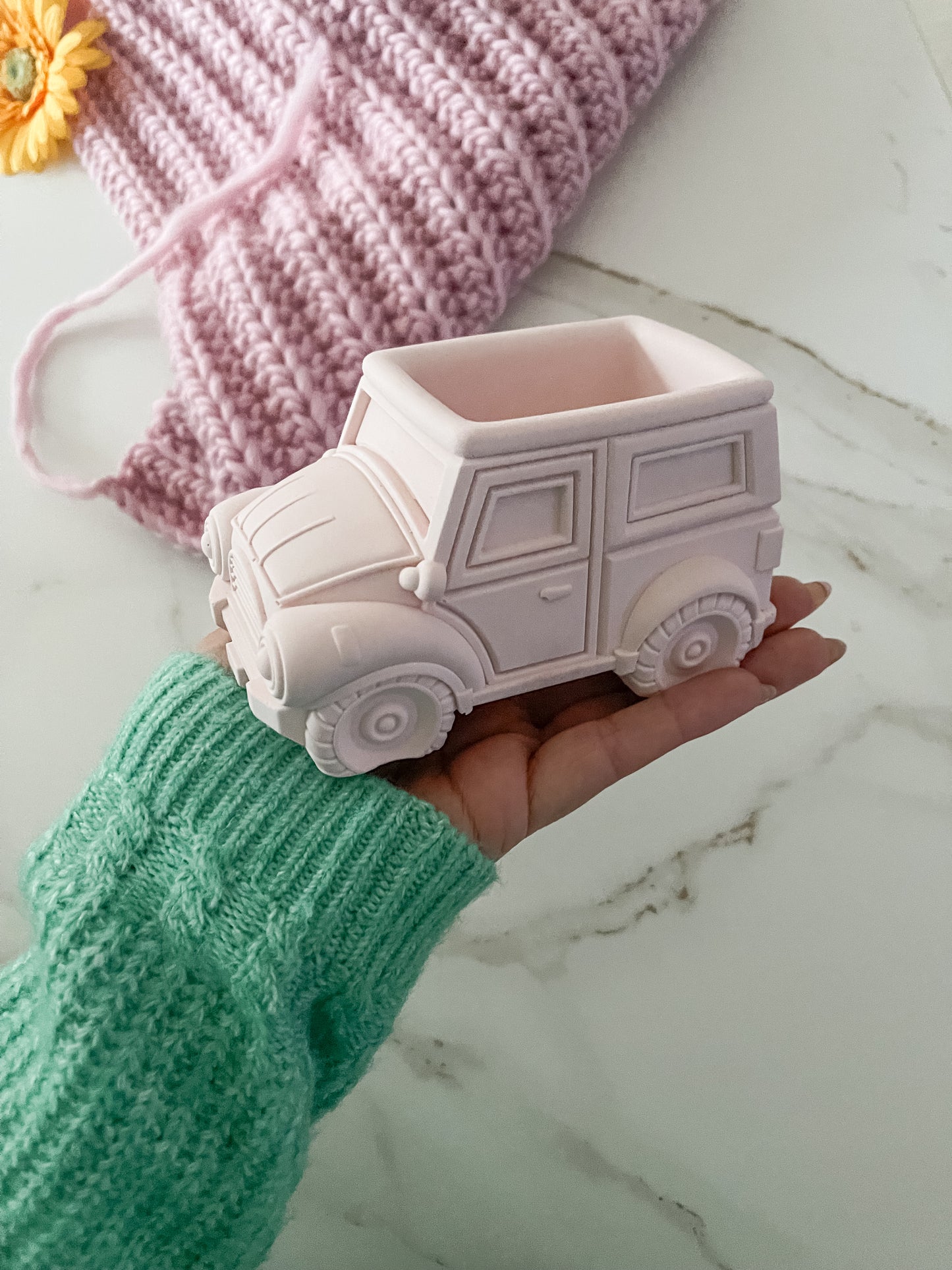 Jesmonite Car Decor Pot