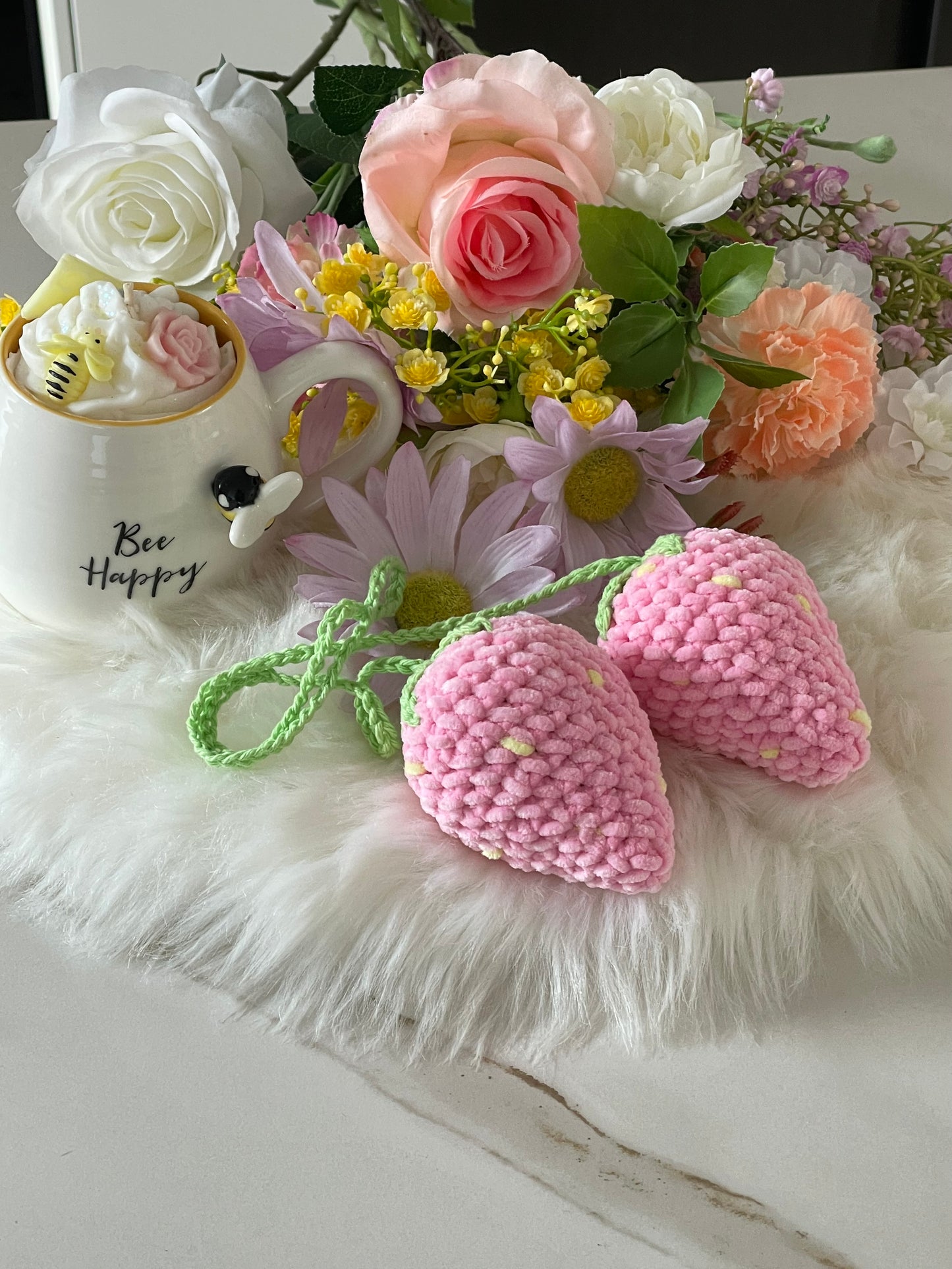 Free Strawberry crochet pattern