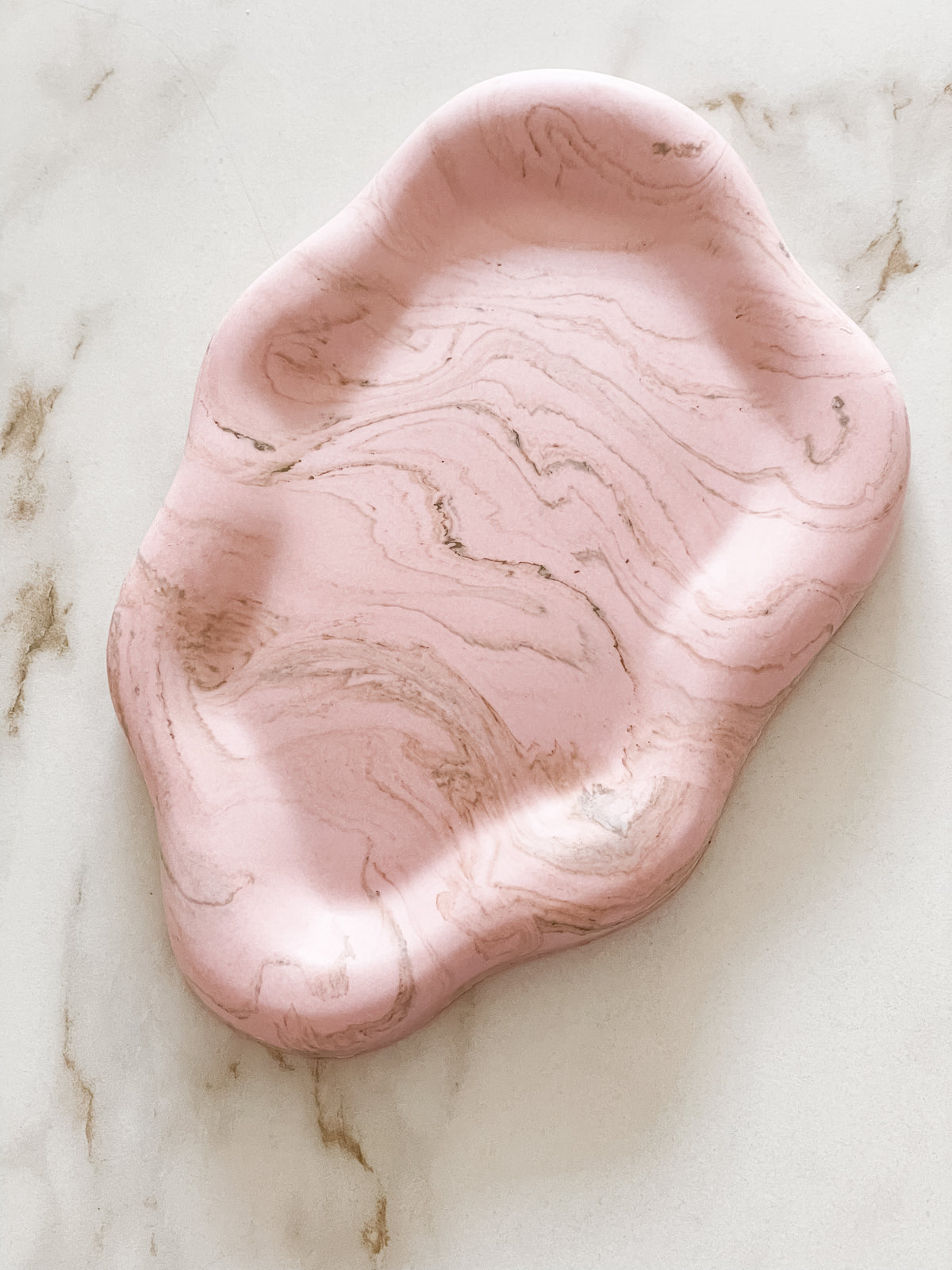 Pebble Tray
