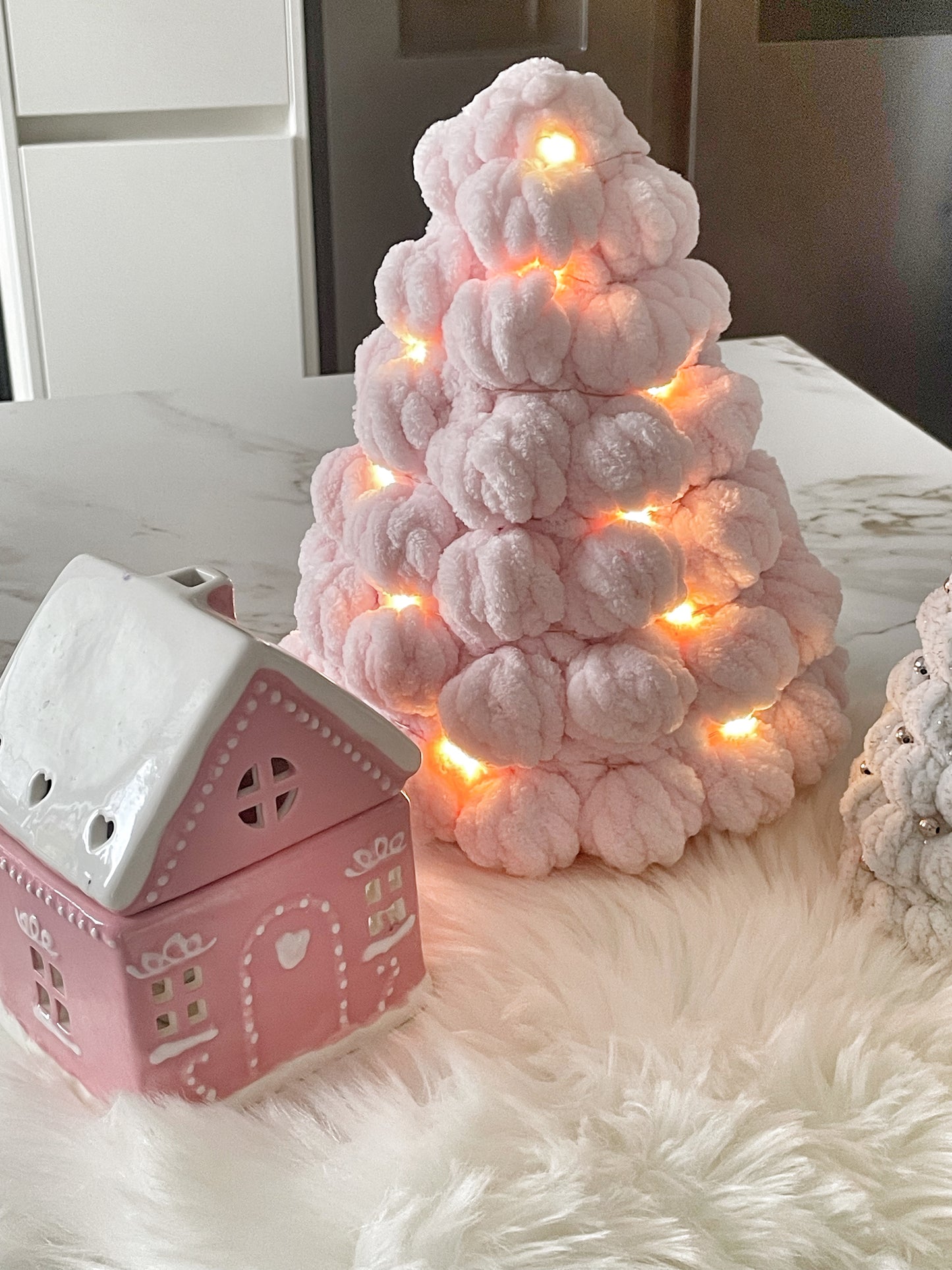 Xl Pink Fluffy Christmas Tree with Lights