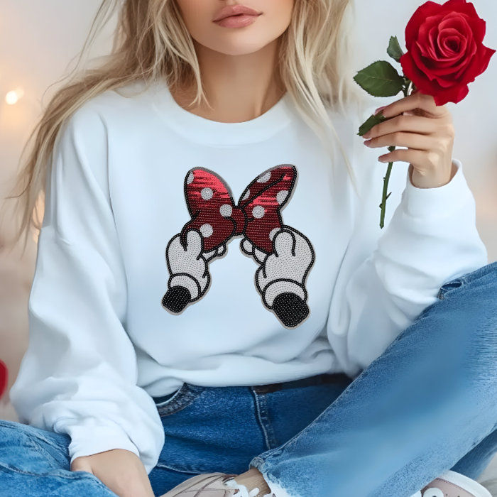 Minnie hands  sweater